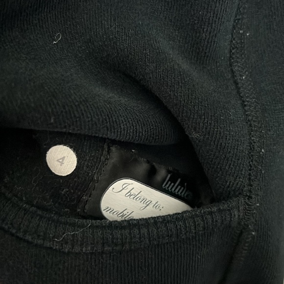 Lululemon Scuba Hoodie Size 4 - Picture 5 of 7